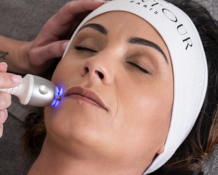 Contour CollagenBoost